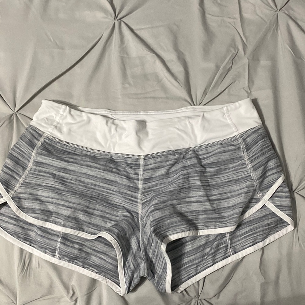 Lululemon speed short - size 8